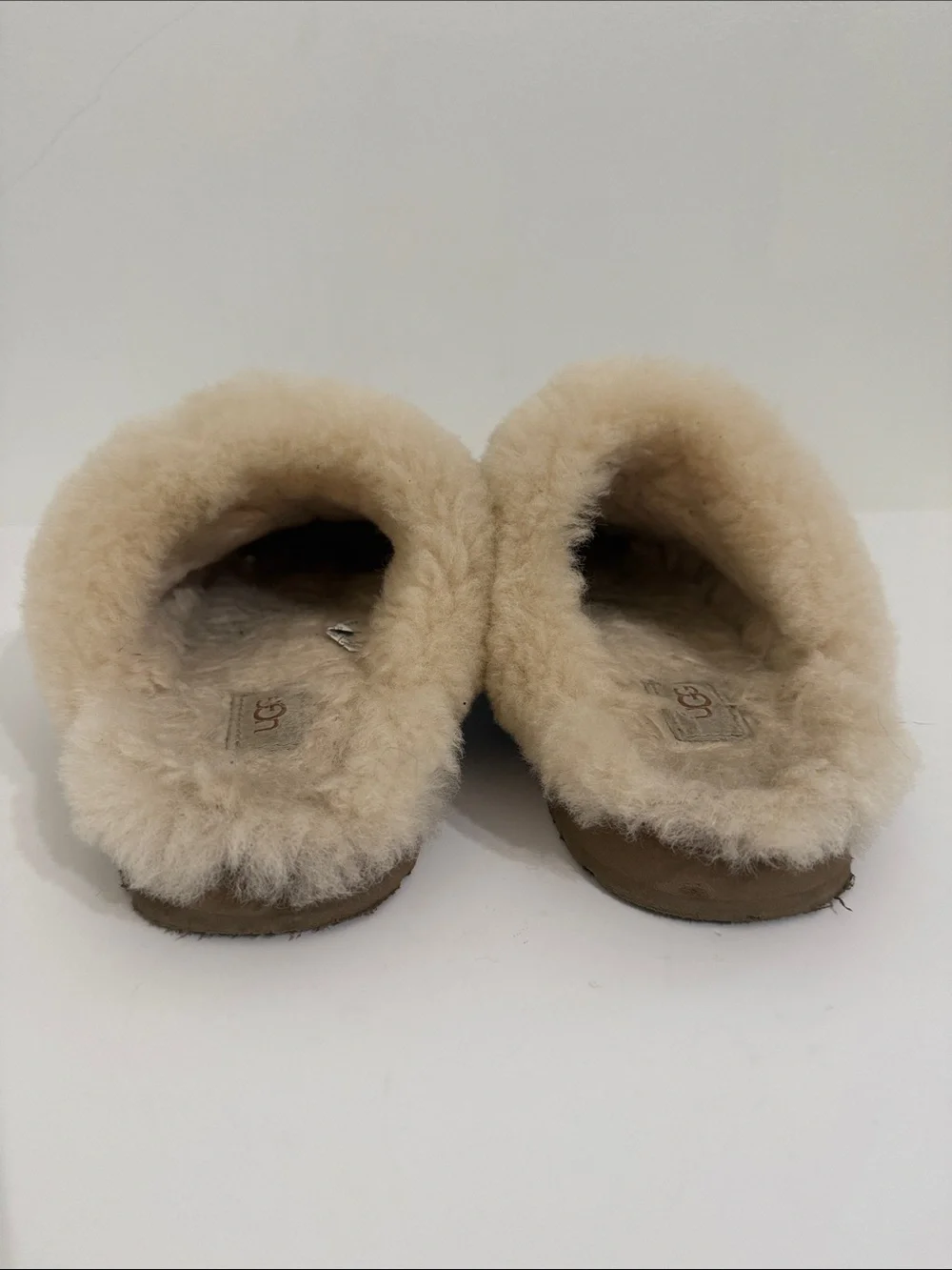 UGG Disquette Slippers Kids Chestnut Suede Sheepskin Size 3